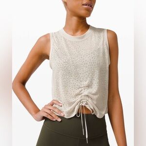Lululemon Cinch Me Up Front Tank *Veil Dune Women’s Size 2
